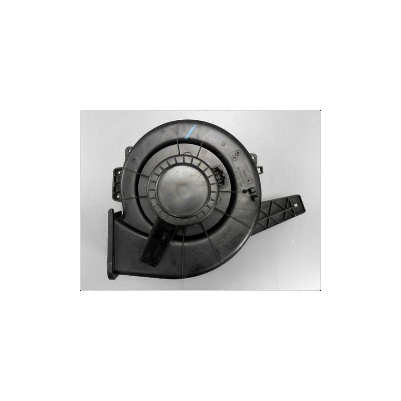 MOTEUR VENTILATEUR CHAUFFAGE VOLKSWAGEN FOX 05-11