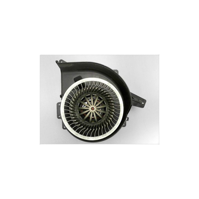 MOTEUR VENTILATEUR CHAUFFAGE VOLKSWAGEN FOX 05-11