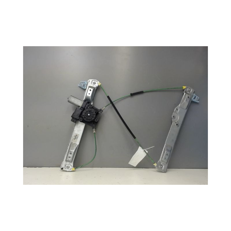 MECANISME+MOTEUR LEVE-GLACE AVANT DROIT OPEL CORSA