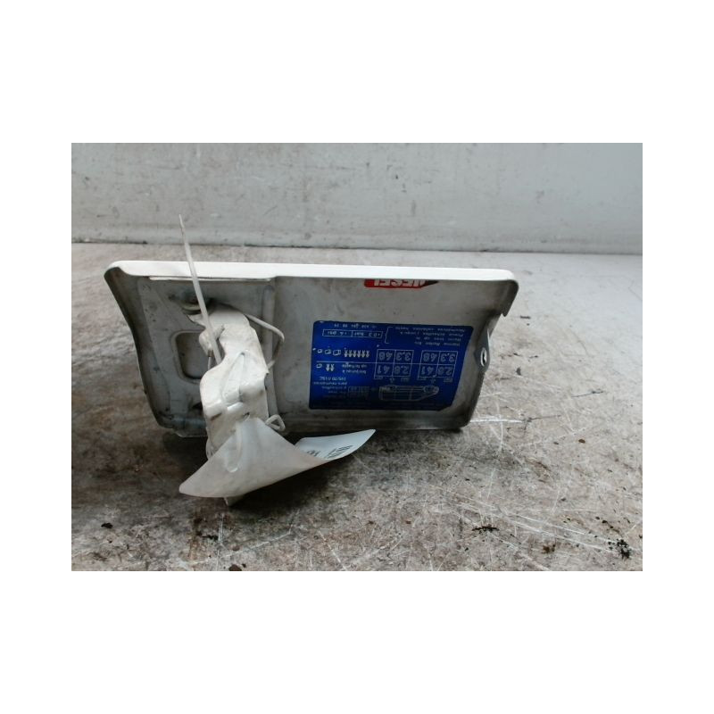 VOLET DE TRAPPE CARBURANT MERCEDES VITO