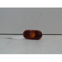 REPETITEUR AILE DROIT RENAULT CLIO