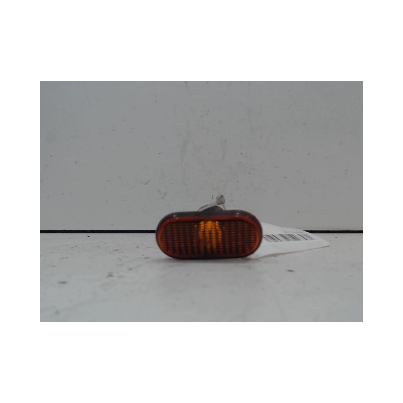 REPETITEUR AILE GAUCHE RENAULT CLIO