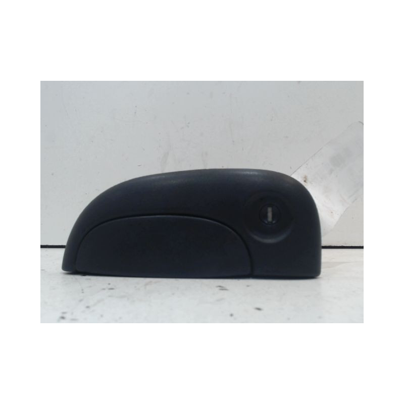 POIGNEE EXTERIEURE PORTE AVANT GAUCHE RENAULT KANGOO