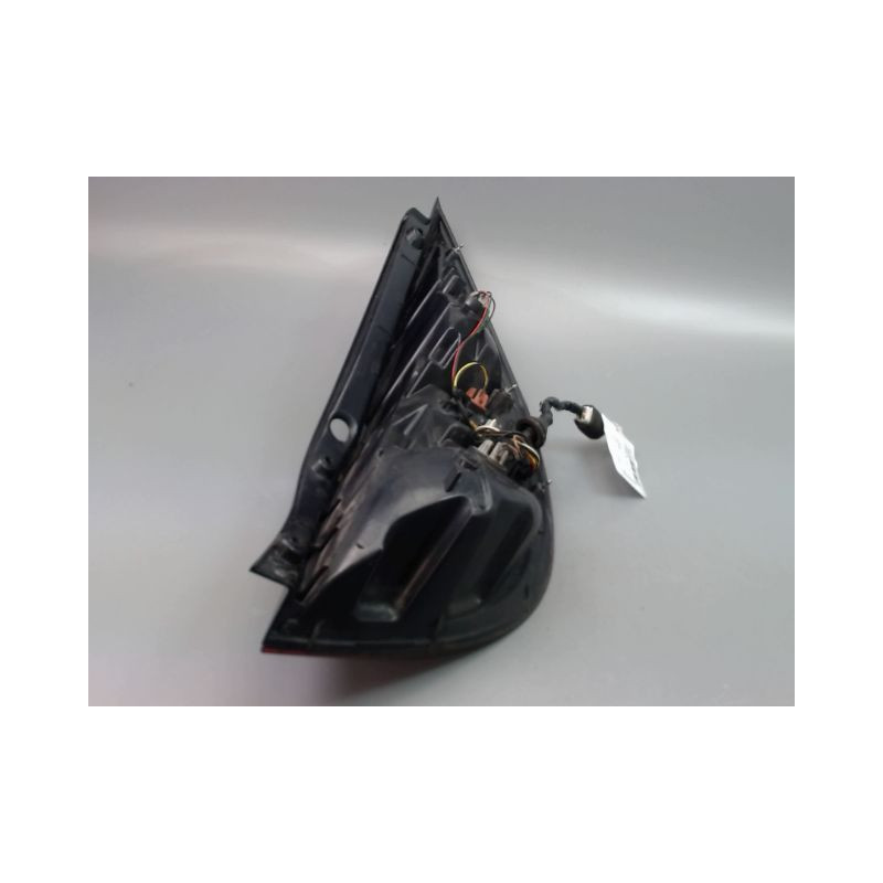 FEU ARRIERE GAUCHE  HYUNDAI I 30 I Phase 1 2007-2010