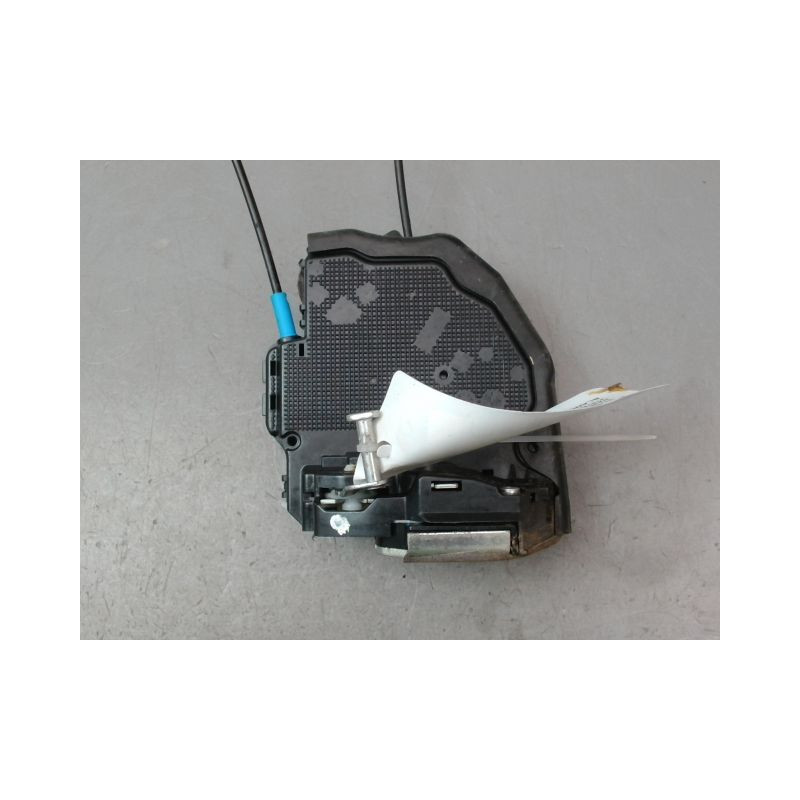 SYSTEME CONDAMNATION ARRIERE GAUCHE TOYOTA AURIS 2010-
