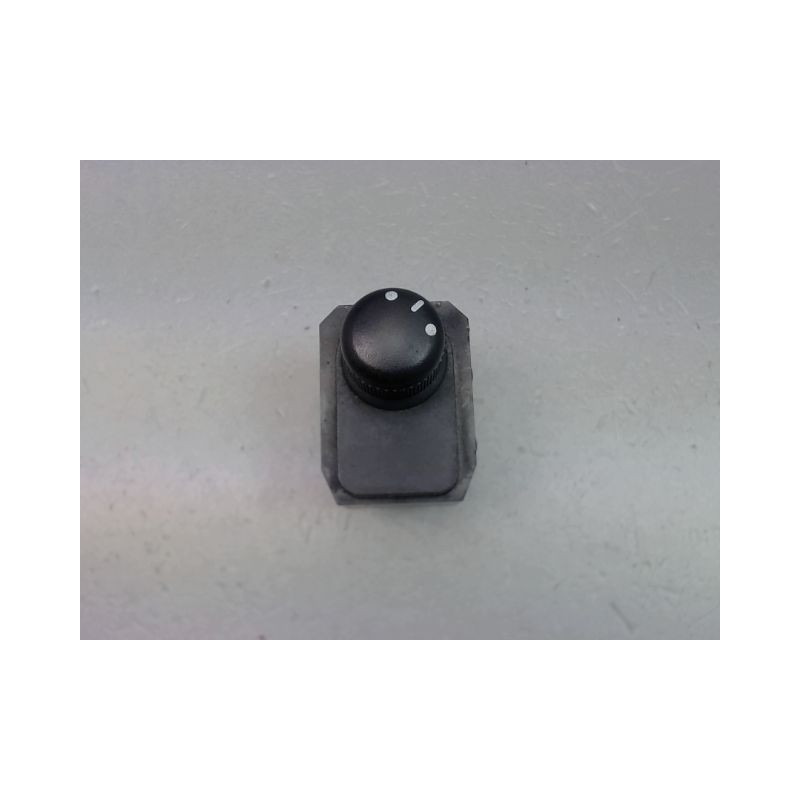 COMMANDE RETROVISSEUR EXTERIEUR ELECTRIQUE SUZUKI SWIFT 3P