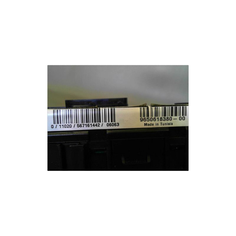 BOITE A FUSIBLES PEUGEOT 206 SW 02-06