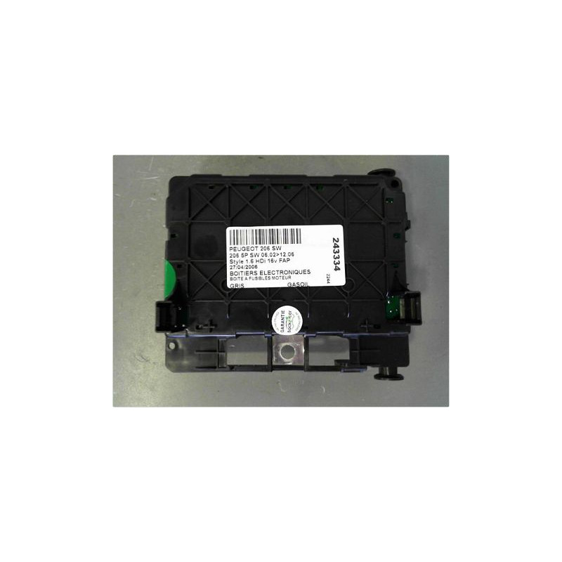 BOITE A FUSIBLES PEUGEOT 206 SW 02-06