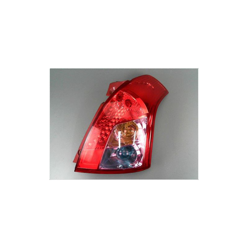 FEU ARRIERE DROIT SUZUKI SWIFT 05-11