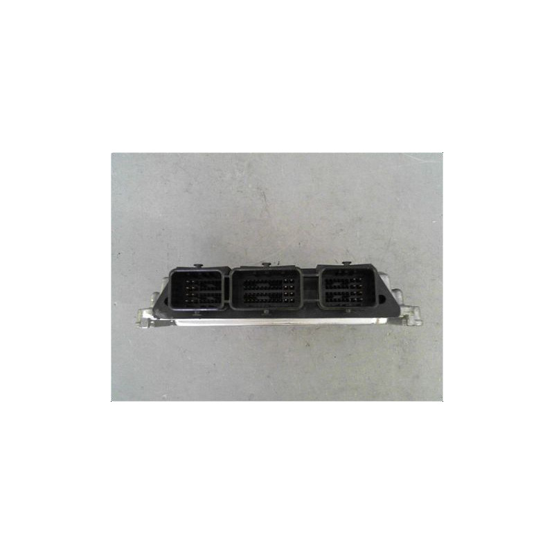 CALCULATEUR MOTEUR PEUGEOT 206 98-09