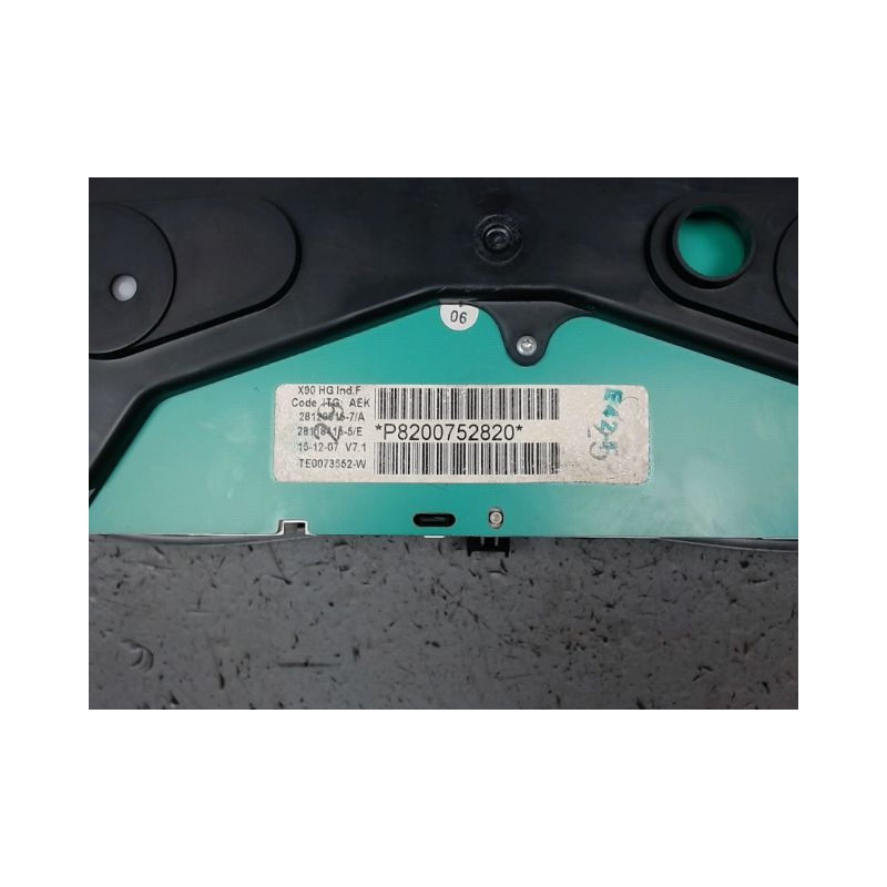 BLOC COMPTEURS DACIA LOGAN 4 P 05-08