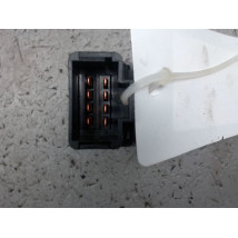 BOUTON DE WARNING DACIA LOGAN 4 P 05-08