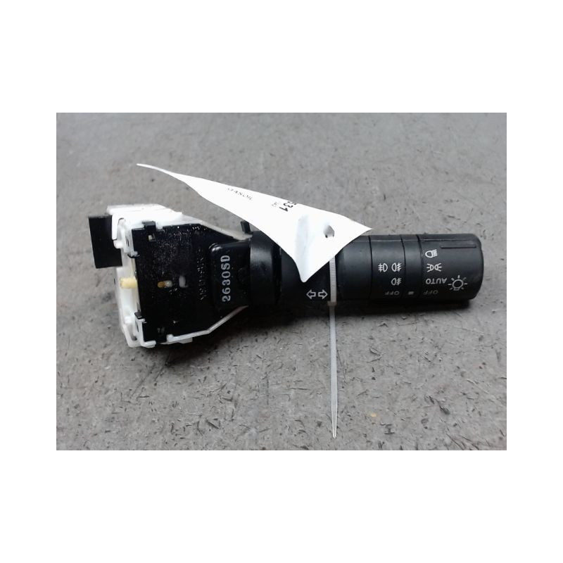 COMMANDE CLIGNOTANT NISSAN QASHQAI