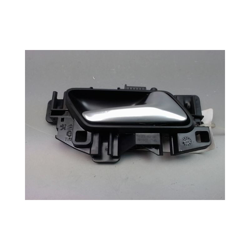 POIGNEE INTERIEURE PORTE AVANT DROIT PEUGEOT 208 2012-...