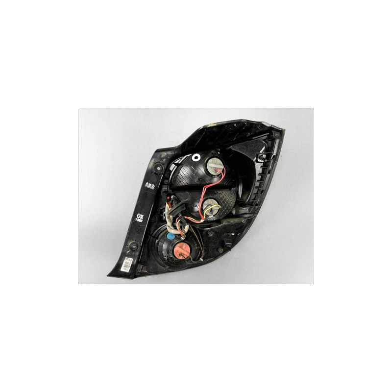 FEU ARRIERE GAUCHE  CHEVROLET AVEO II 11-15