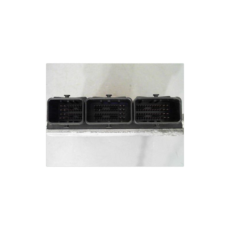 CALCULATEUR MOTEUR RENAULT LAGUNA II ESTATE 00-05