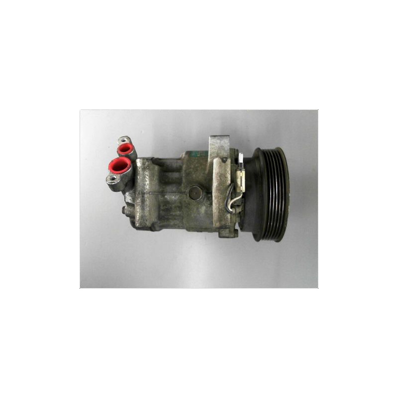 COMPRESSEUR AIR CONDITIONNE RENAULT CLIO II PH.2 01-06