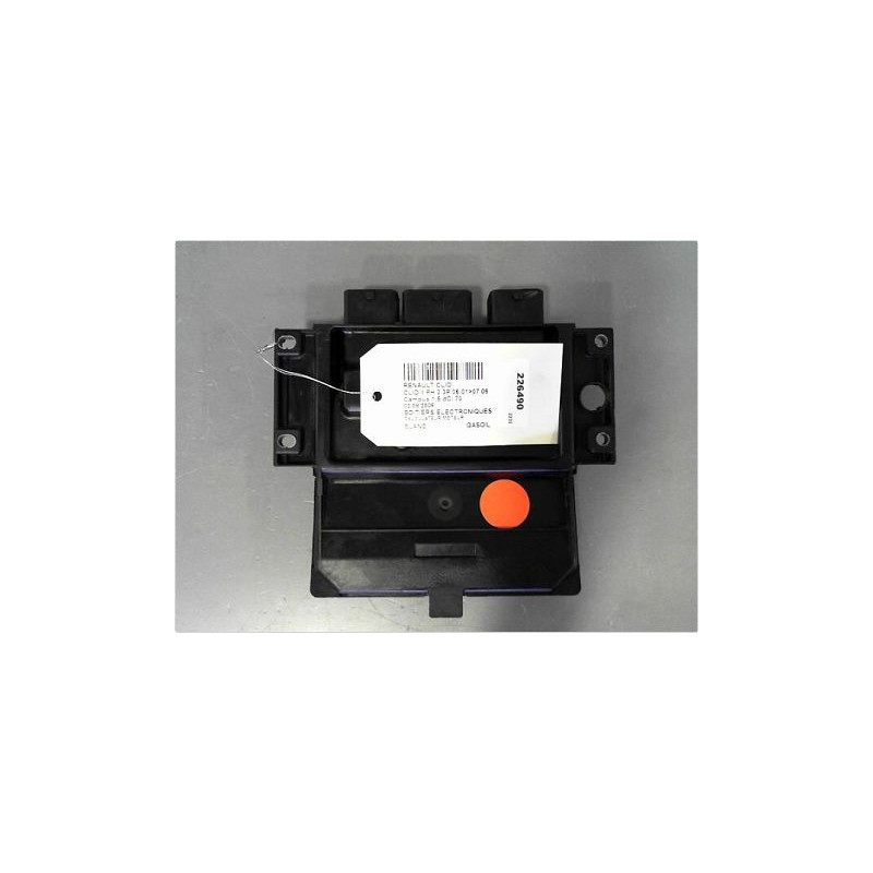 CALCULATEUR MOTEUR RENAULT CLIO II PH.2 01-06