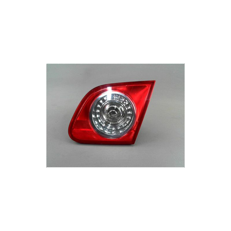 FEU ARRIERE INTERIEUR DROIT VOLKSWAGEN PASSAT 05-10