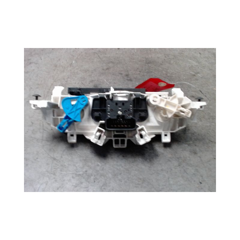 COMMANDE DE CHAUFFAGE RENAULT TWINGO 2 PHASE 1 1.5 DCI - 8V