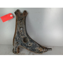 TRIANGLE INFERIEUR AVANT GAUCHE VOLKSWAGEN FOX ESSENCE