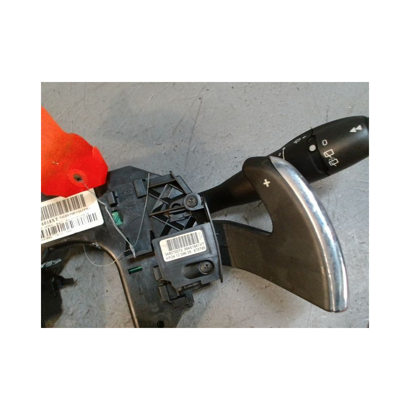 BLOC COMMODOS CITROEN C4 1 PHASE 2 COUPE DIESEL