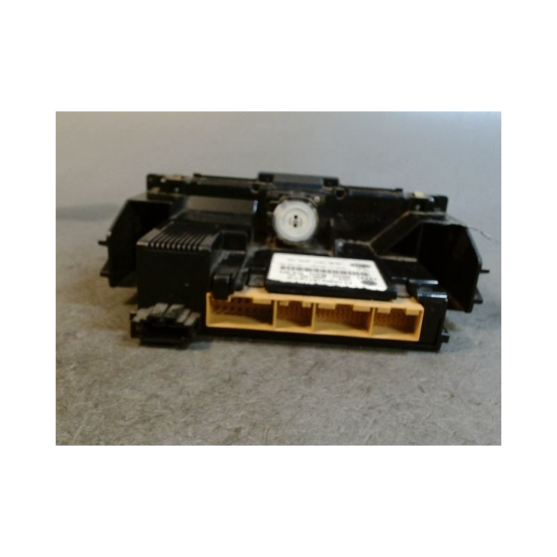 COMMANDE DE CHAUFFAGE AUDI A4 1 AVANT PHASE 2 BREAK 1.9 T