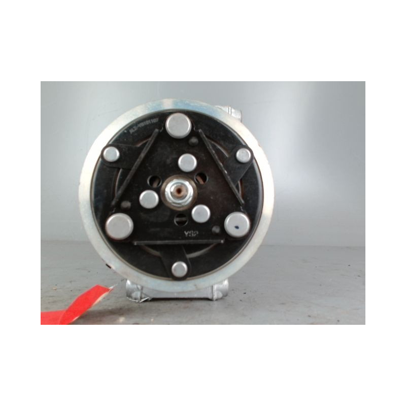COMPRESSEUR AIR CONDITIONNE RENAULT CLIO 5