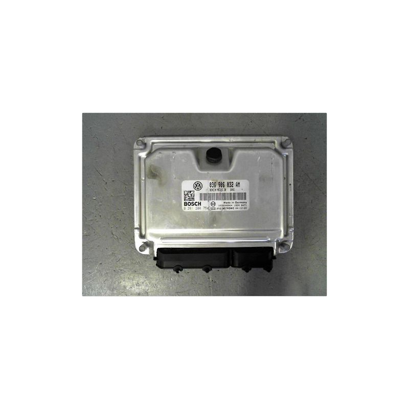 CALCULATEUR MOTEUR VOLKSWAGEN GOLF V 2003-2009