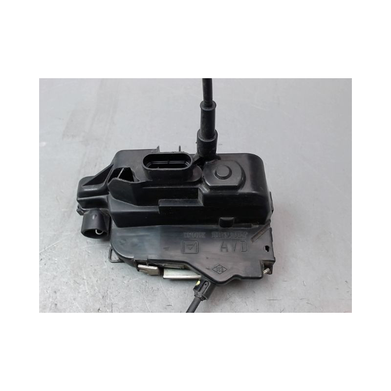 SYSTEME CONDAMNATION AVANT DROIT RENAULT LAGUNA II Phase 1 2000-2005