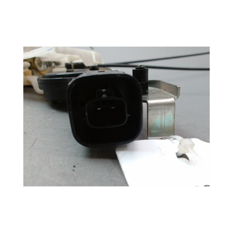 SYSTEME CONDAMNATION AVANT DROIT NISSAN PIXO 2009-2013