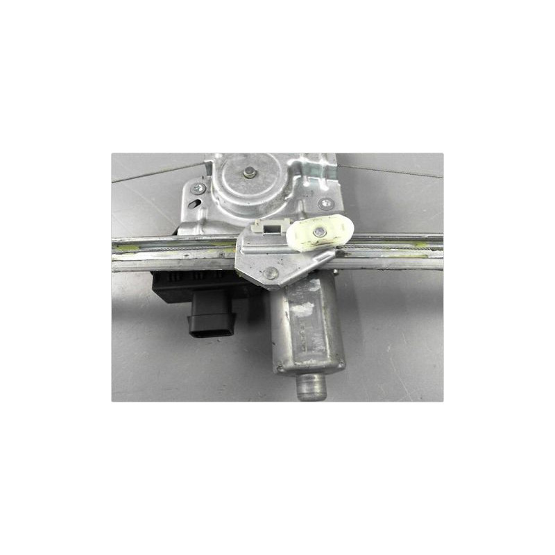 MECANISME LEVE-GLACE ARRIERE GAUCHE OPEL ZAFIRA 05-07