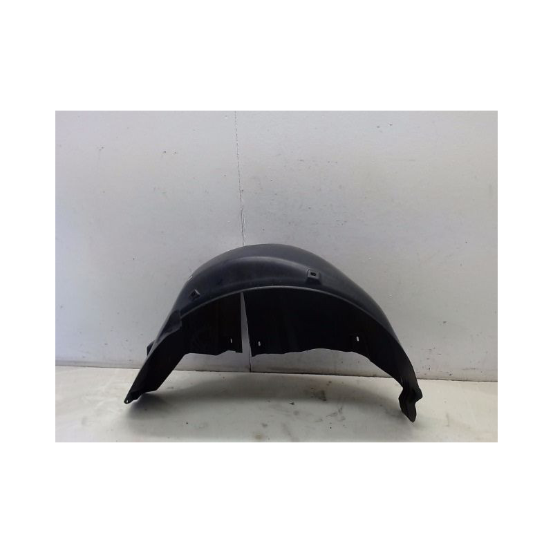 PARE-BOUE ARRIERE DROIT SKODA FABIA 2007-