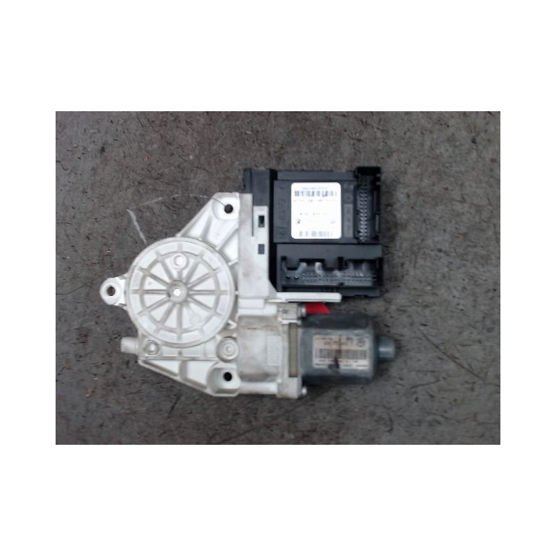 MODULE DE LEVE-GLACE AVD VOLKSWAGEN GOLF 5 1.9 TDI - 8V TURBO