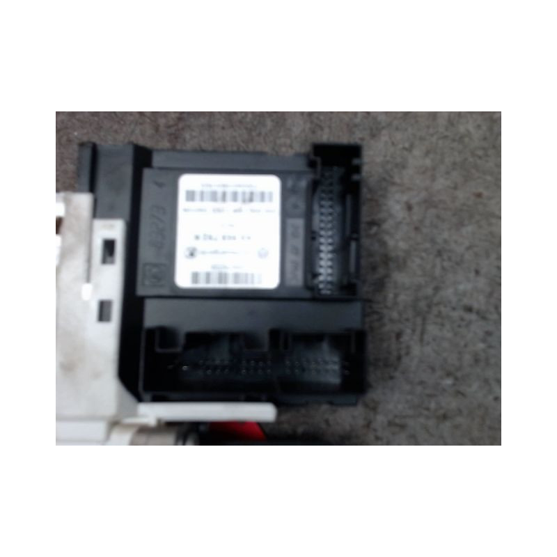 MODULE DE LEVE-GLACE AVD VOLKSWAGEN GOLF 5 1.9 TDI - 8V TURBO