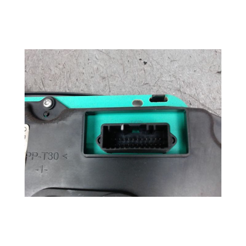 BLOC COMPTEURS DACIA SANDERO 2  DIESEL