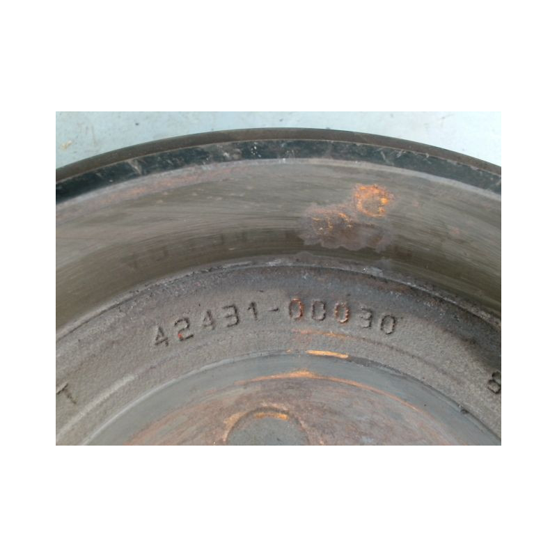 TAMBOUR ARRIERE GAUCHE TOYOTA YARIS 2 PHASE 1 ESSENCE