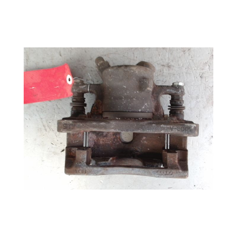 ETRIER DE FREIN AVANT GAUCHE SUZUKI SWIFT 3 ESSENCE