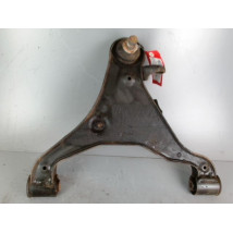 TRIANGLE INFERIEUR AVANT DROIT NISSAN NAVARA 1  DIESEL