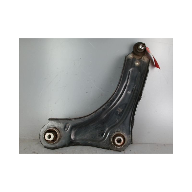 TRIANGLE INFERIEUR AVANT GAUCHE RENAULT MEGANE