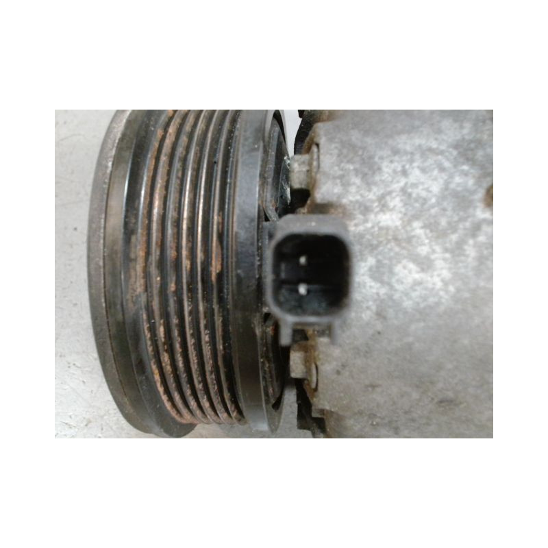 COMPRESSEUR AIR CONDITIONNE FORD FOCUS