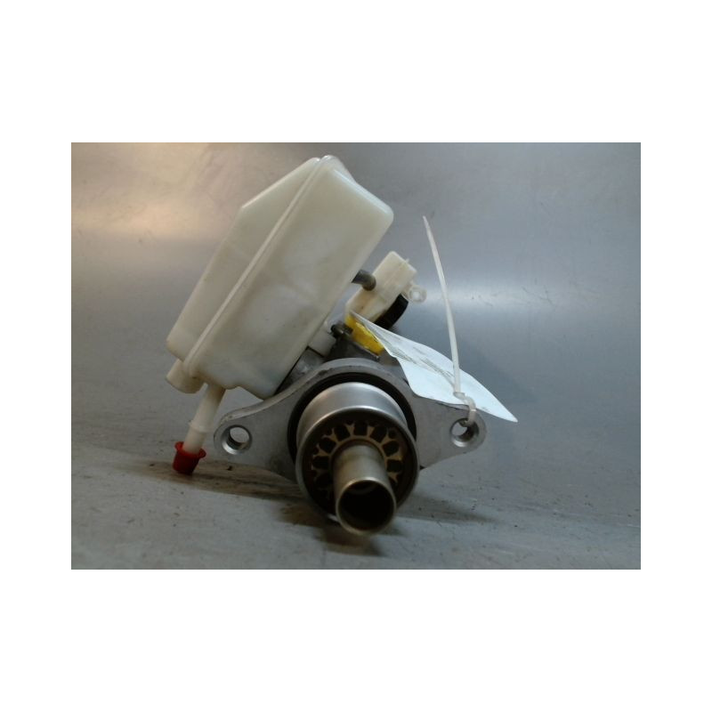 MAITRE CYLINDRE FORD C-MAX