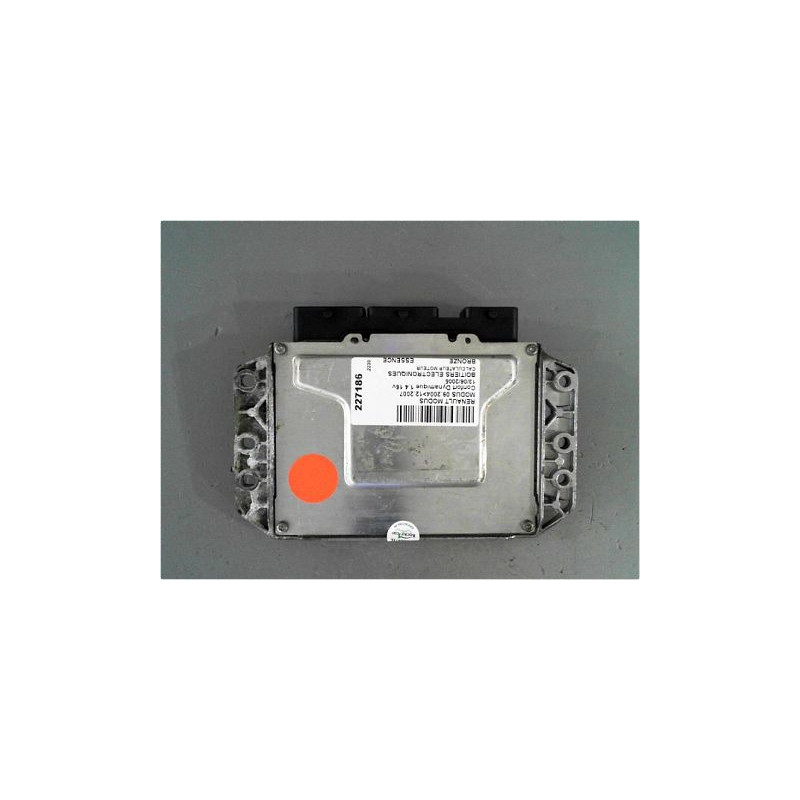 CALCULATEUR MOTEUR RENAULT MODUS 2004-2007