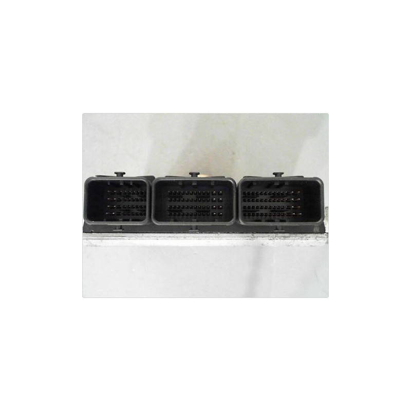 CALCULATEUR MOTEUR RENAULT LAGUNA II ESTATE 00-05