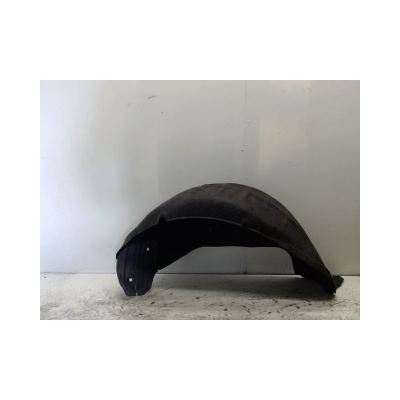 PARE-BOUE ARRIERE GAUCHE RENAULT MEGANE