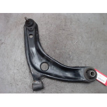 TRIANGLE INFERIEUR AVANT DROIT TOYOTA YARIS 3 PHASE 2 ESSENCE