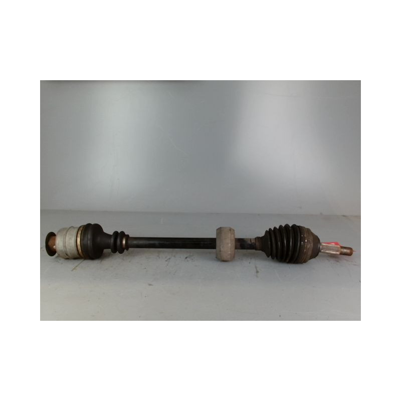 TRANSMISSION AVANT DROIT RENAULT SUPER 5 Essence 1.4