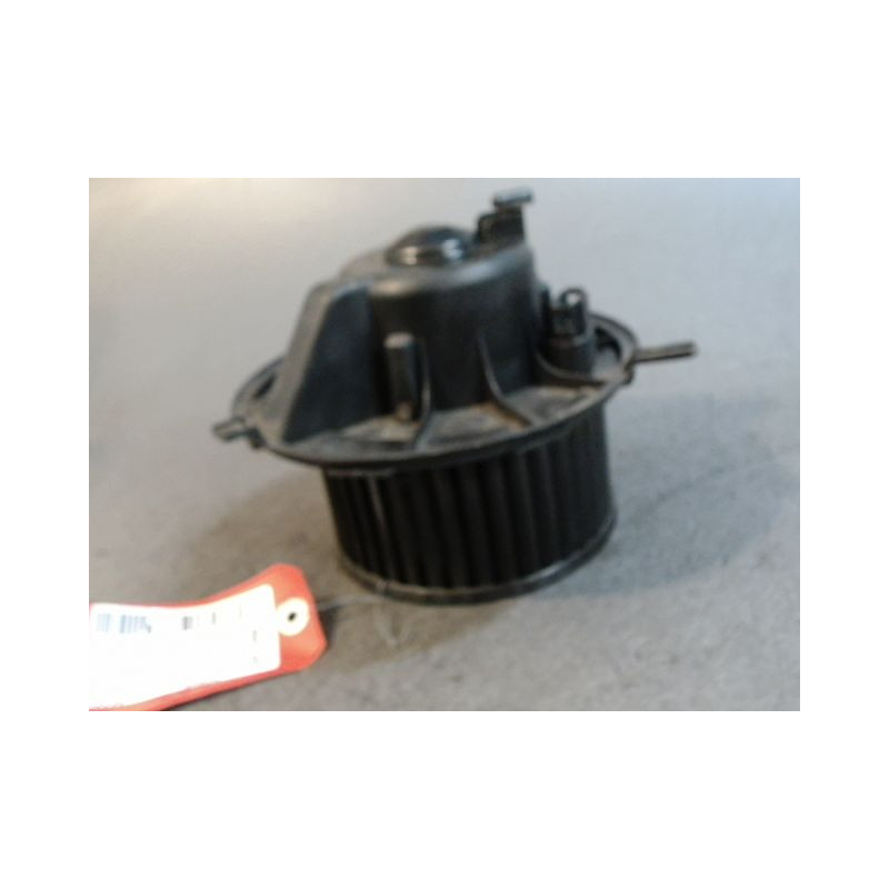 MOTEUR VENTILATEUR CHAUFFAGE VOLKSWAGEN GOLF 5 DIESEL