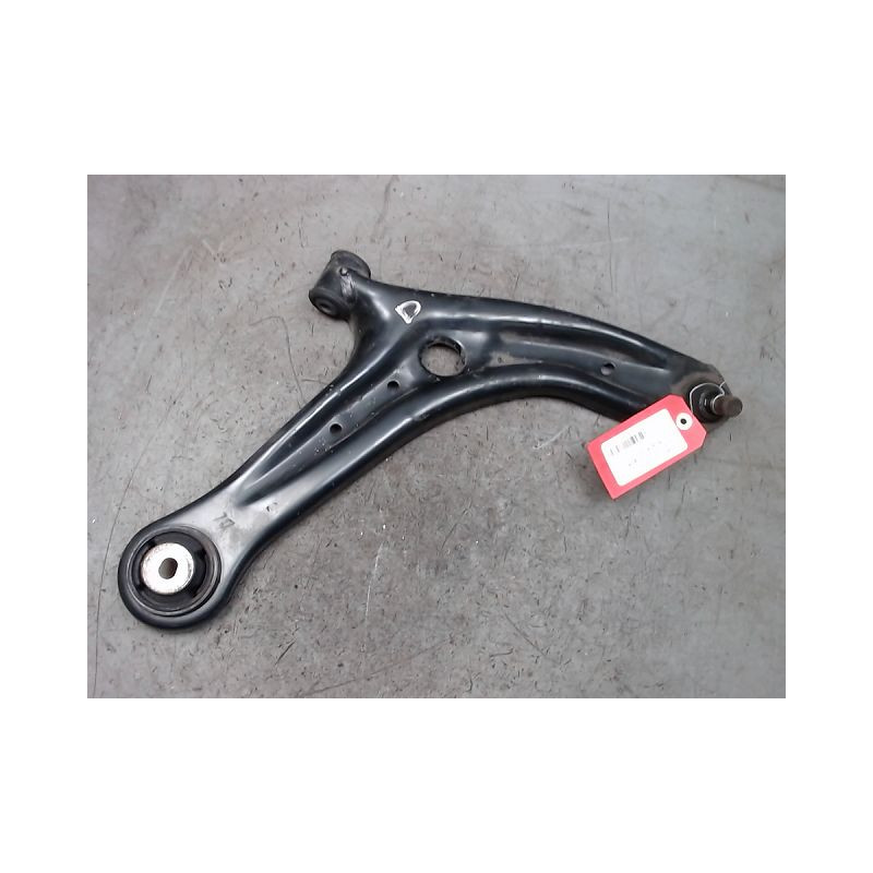 TRIANGLE INFERIEUR AVANT DROIT FORD FIESTA 6 PHASE 1 DIESEL