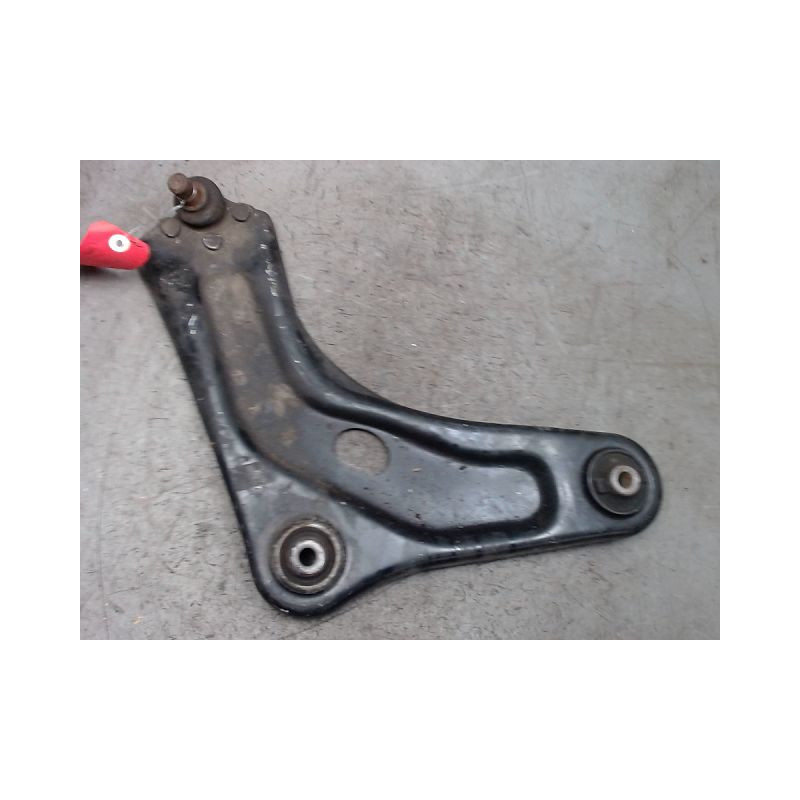TRIANGLE INFERIEUR AVANT DROIT CITROEN C3